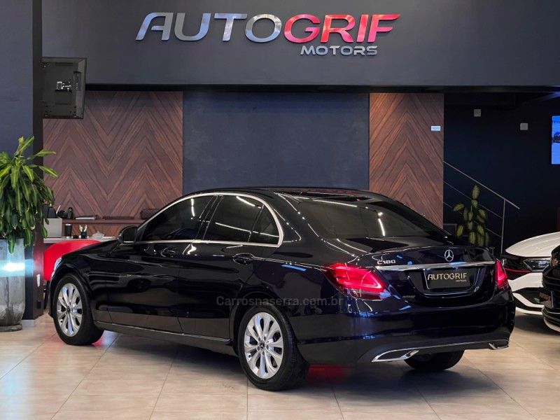 MERCEDES-BENZ C 180 1.6 CGI EXCLUSIVE 16V TURBO 2019/2020 AUTOGRIF MOTORS CAMPO BOM / Carros no Vale