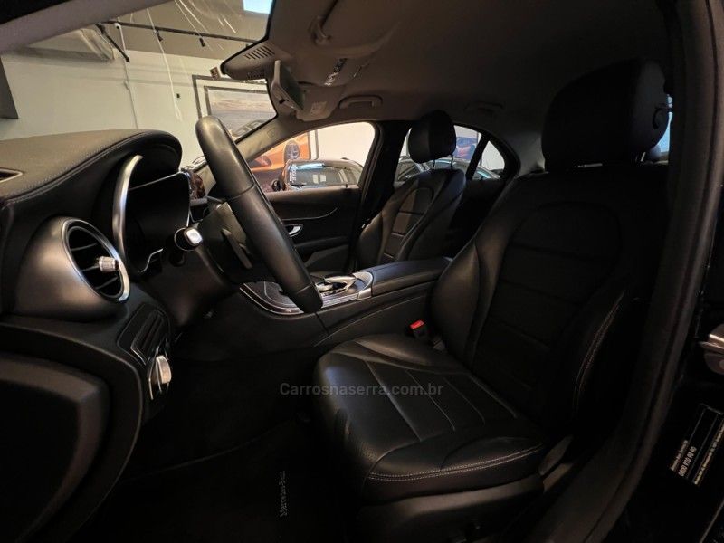 MERCEDES-BENZ C 180 1.6 CGI EXCLUSIVE 16V TURBO 2019/2020 AUTOGRIF MOTORS CAMPO BOM / Carros no Vale