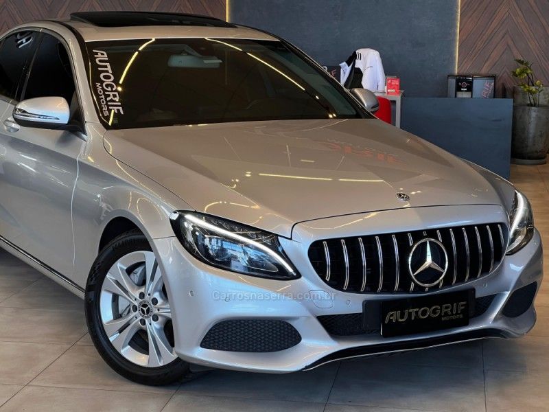 MERCEDES-BENZ C 250 2.0 CGI AVANTGARDE TURBO 16V 2017/2018 AUTOGRIF MOTORS CAMPO BOM / Carros no Vale