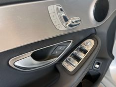 MERCEDES-BENZ C 250 2.0 CGI AVANTGARDE TURBO 16V 2017/2018 AUTOGRIF MOTORS CAMPO BOM / Carros no Vale