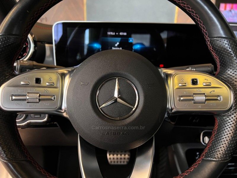 MERCEDES-BENZ CLA 35 AMG 2.0 TURBO 2020/2020 AUTOGRIF MOTORS CAMPO BOM / Carros no Vale