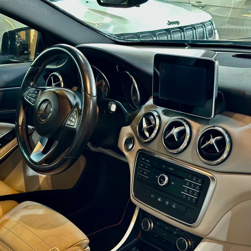 Mercedes-benz Glaz00ff 2015/2016 DL MOTORS LAJEADO / Carros no Vale