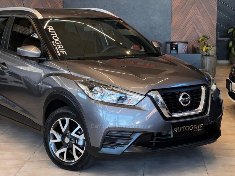 NISSAN KICKS 1.6 S DIRECT 16V 2018/2019 AUTOGRIF MOTORS CAMPO BOM / Carros no Vale