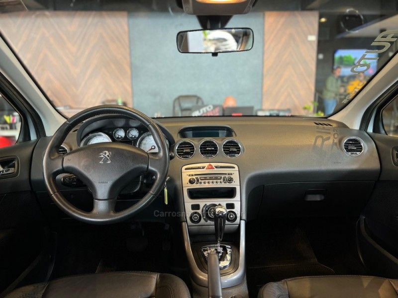 PEUGEOT 408 2.0 ALLURE 16V 2013/2014 AUTOGRIF MOTORS CAMPO BOM / Carros no Vale