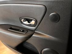 RENAULT FLUENCE 2.0 DYNAMIQUE PLUS 16V 2017/2018 AUTOGRIF MOTORS CAMPO BOM / Carros no Vale