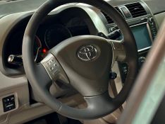 Toyota Corolla Xei 2.0 2010/2011 DL MOTORS LAJEADO / Carros no Vale