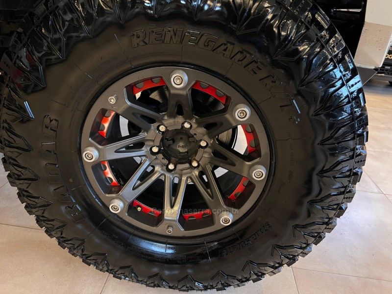 TROLLER T4 3.2 TDI 4X4 20V TURBO INTERCOOLER 2015/2015 AUTOGRIF MOTORS CAMPO BOM / Carros no Vale