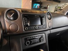 VOLKSWAGEN AMAROK 2.0 HIGHLINE 4X4 CD 16V TURBO INTERCOOLER 2015/2016 AUTOGRIF MOTORS CAMPO BOM / Carros no Vale