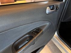 VOLKSWAGEN GOL 1.6 MI POWER 8V 2010/2011 AUTOGRIF MOTORS CAMPO BOM / Carros no Vale