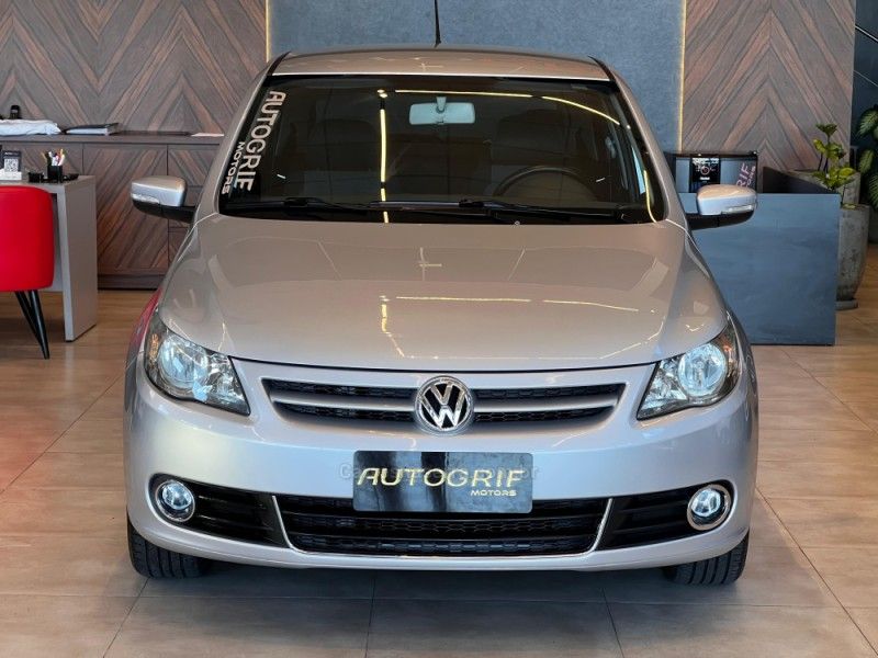 VOLKSWAGEN GOL 1.6 MI POWER 8V 2010/2011 AUTOGRIF MOTORS CAMPO BOM / Carros no Vale