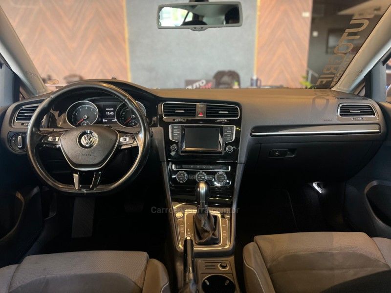 VOLKSWAGEN GOLF 1.4 TSI HIGHLINE 16V 2015/2015 AUTOGRIF MOTORS CAMPO BOM / Carros no Vale