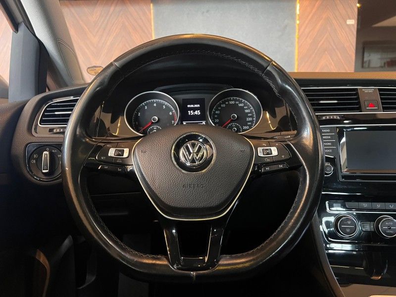 VOLKSWAGEN GOLF 1.4 TSI HIGHLINE 16V 2015/2015 AUTOGRIF MOTORS CAMPO BOM / Carros no Vale