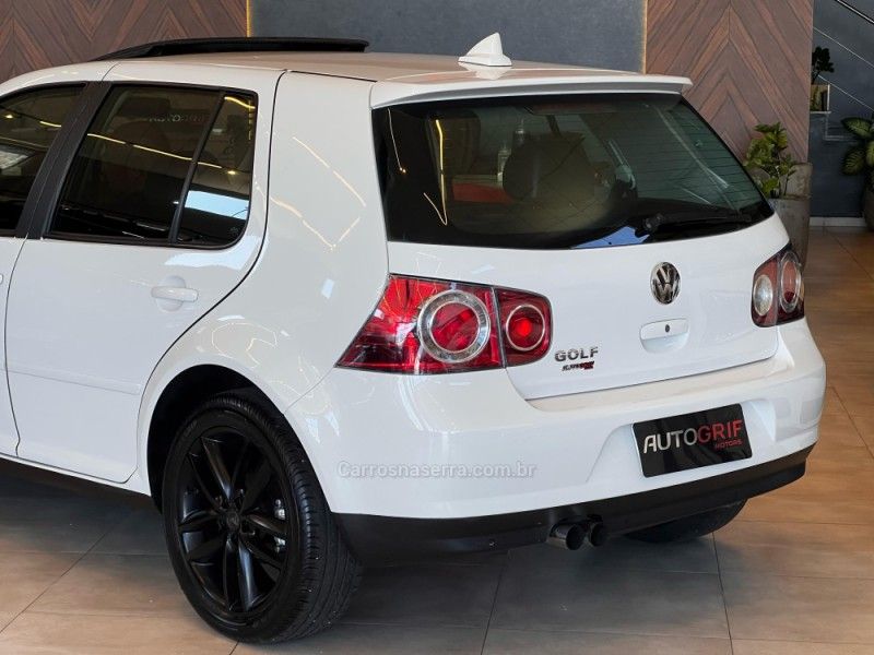 VOLKSWAGEN GOLF 1.6 MI SPORT 8V 2010/2010 AUTOGRIF MOTORS CAMPO BOM / Carros no Vale