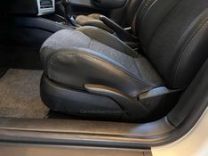 VOLKSWAGEN GOLF 1.6 MI SPORT 8V 2010/2010 AUTOGRIF MOTORS CAMPO BOM / Carros no Vale