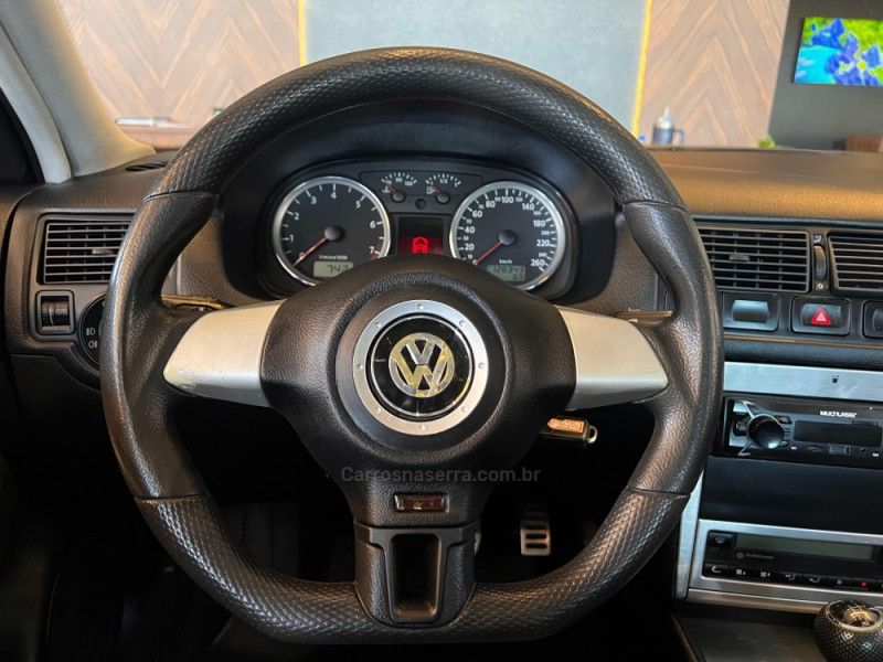 VOLKSWAGEN GOLF 1.6 MI SPORT 8V 2010/2010 AUTOGRIF MOTORS CAMPO BOM / Carros no Vale