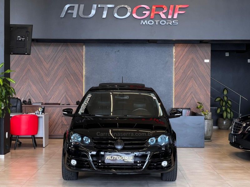 VOLKSWAGEN GOLF 2.0 MI BLACK EDITION 8V TIPTRONIC 2012/2013 AUTOGRIF MOTORS CAMPO BOM / Carros no Vale