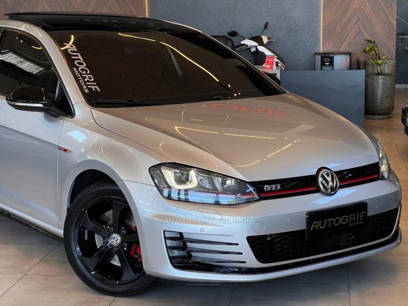 VOLKSWAGEN GOLF 2.0 TSI GTI 16V TURBO 2016/2016 AUTOGRIF MOTORS CAMPO BOM / Carros no Vale