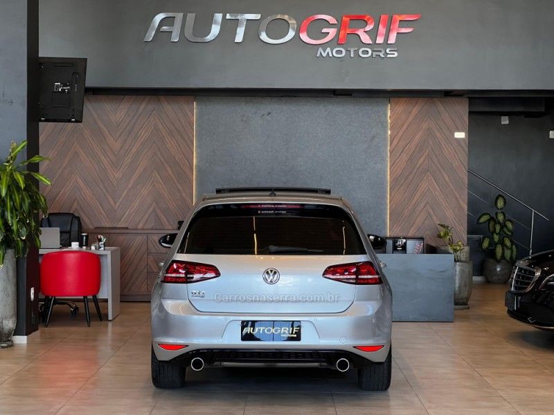 VOLKSWAGEN GOLF 2.0 TSI GTI 16V TURBO 2016/2016 AUTOGRIF MOTORS CAMPO BOM / Carros no Vale