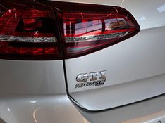 VOLKSWAGEN GOLF 2.0 TSI GTI 16V TURBO 2016/2016 AUTOGRIF MOTORS CAMPO BOM / Carros no Vale