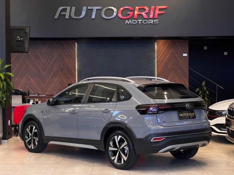 VOLKSWAGEN NIVUS 1.0 TSI HIGHLINE 2023/2024 AUTOGRIF MOTORS CAMPO BOM / Carros no Vale