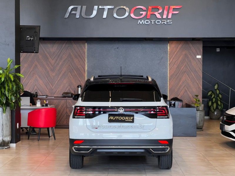 VOLKSWAGEN T-CROSS 1.4 HIGHLINE TSI 16V 2021/2021 AUTOGRIF MOTORS CAMPO BOM / Carros no Vale