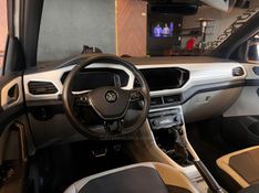 VOLKSWAGEN T-CROSS 1.4 HIGHLINE TSI 16V 2021/2021 AUTOGRIF MOTORS CAMPO BOM / Carros no Vale