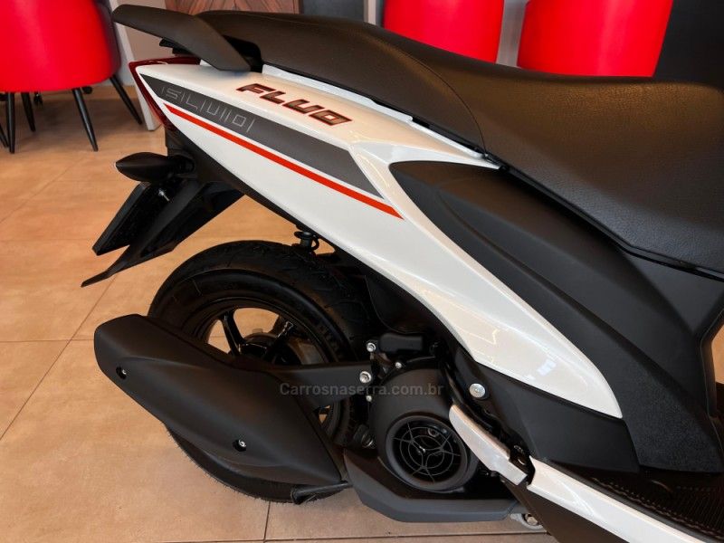 YAMAHA FLUO 125 ABS 2023/2024 AUTOGRIF MOTORS CAMPO BOM / Carros no Vale