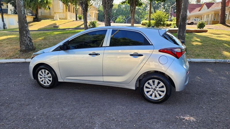 Hyundai HB20 Unique 1.0 12V Mec. 2019/2019 AUTO NÍVEL VEÍCULOS SANTA CRUZ DO SUL / Carros no Vale