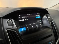 FORD FOCUS 2.0 SE PLUS 16V 2016/2017 SUL SERRA MOTORS CAXIAS DO SUL / Carros no Vale