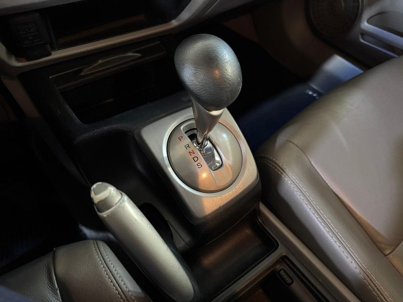 HONDA CIVIC 1.8 LXL SE 16V 2010/2010 SUL SERRA MOTORS CAXIAS DO SUL / Carros no Vale