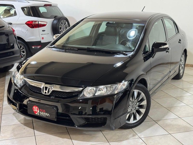 HONDA CIVIC 1.8 LXL SE 16V 2010/2010 SUL SERRA MOTORS CAXIAS DO SUL / Carros no Vale