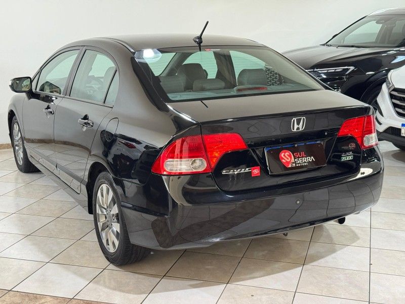 HONDA CIVIC 1.8 LXL SE 16V 2010/2010 SUL SERRA MOTORS CAXIAS DO SUL / Carros no Vale