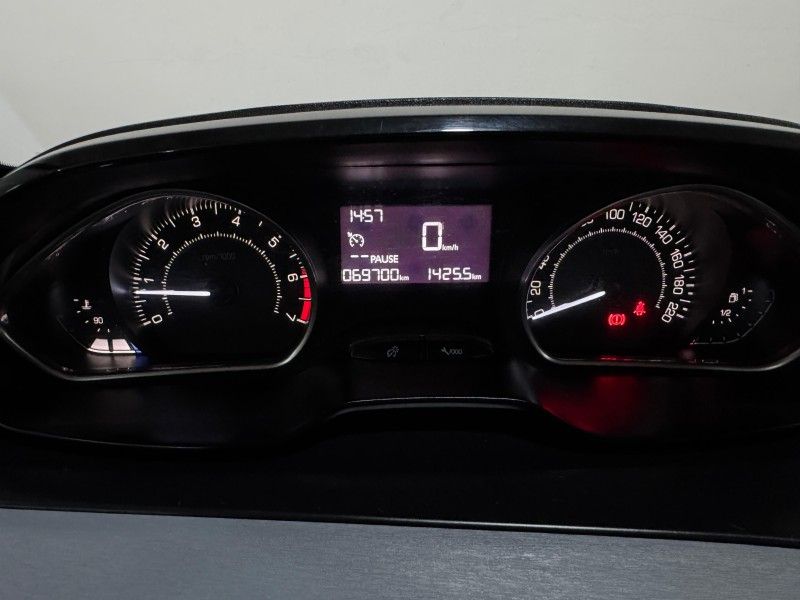 PEUGEOT 208 1.5 ALLURE 8V 2015/2016 SUL SERRA MOTORS CAXIAS DO SUL / Carros no Vale