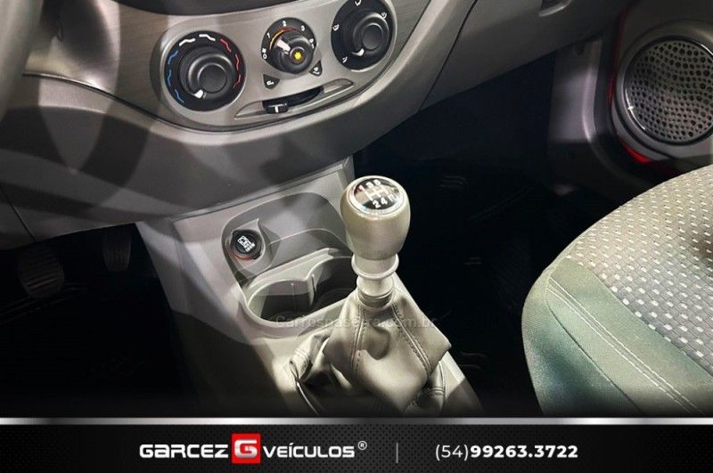 FIAT GRAND SIENA 1.6 MPI ESSENCE 16V 2014/2014 GARCEZ VEÍCULOS BENTO GONÇALVES / Carros no Vale