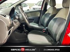 FIAT GRAND SIENA 1.6 MPI ESSENCE 16V 2014/2014 GARCEZ VEÍCULOS BENTO GONÇALVES / Carros no Vale
