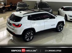 JEEP COMPASS 2.0 16V TRAILHAWK 4X4 2017/2018 GARCEZ VEÍCULOS BENTO GONÇALVES / Carros no Vale