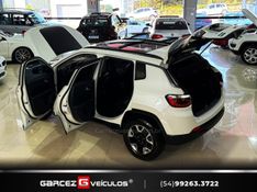 JEEP COMPASS 2.0 16V TRAILHAWK 4X4 2017/2018 GARCEZ VEÍCULOS BENTO GONÇALVES / Carros no Vale