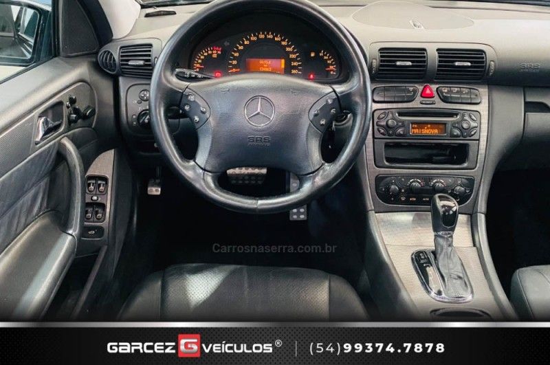 MERCEDES-BENZ C 230 K 1.8 KOMPRESSOR AVANTGARDE 16V 2004/2004 GARCEZ VEÍCULOS BENTO GONÇALVES / Carros no Vale