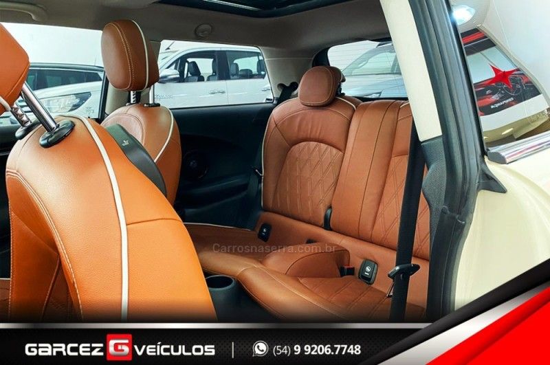 MINI COOPER 2.0 S TOP 16V TURBO 2019/2020 GARCEZ VEÍCULOS BENTO GONÇALVES / Carros no Vale