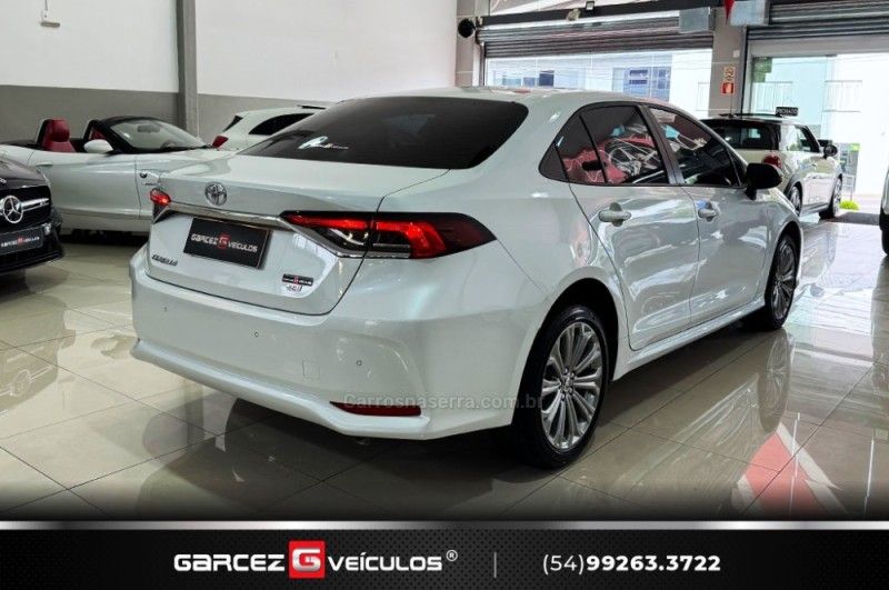 TOYOTA COROLLA 2.0 XEI 16V 2022/2023 GARCEZ VEÍCULOS BENTO GONÇALVES / Carros no Vale