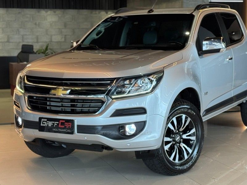 CHEVROLET S10 2.8 LTZ 4X4 CD 16V TURBO 2017/2018 GRIFFCAR MULTIMARCAS DOIS IRMÃOS / Carros no Vale