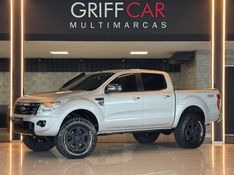 FORD RANGER 3.2 XLT 4X4 CD 20V 2013/2014 GRIFFCAR MULTIMARCAS DOIS IRMÃOS / Carros no Vale