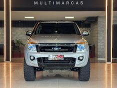 FORD RANGER 3.2 XLT 4X4 CD 20V 2013/2014 GRIFFCAR MULTIMARCAS DOIS IRMÃOS / Carros no Vale