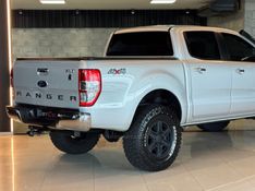 FORD RANGER 3.2 XLT 4X4 CD 20V 2013/2014 GRIFFCAR MULTIMARCAS DOIS IRMÃOS / Carros no Vale