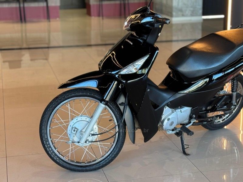 Honda Motos BIZ 125 ES 2009/2010 GRIFFCAR MULTIMARCAS DOIS IRMÃOS / Carros no Vale
