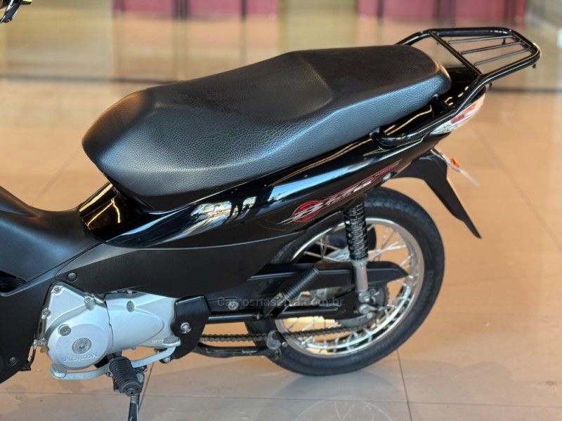 Honda Motos BIZ 125 ES 2009/2010 GRIFFCAR MULTIMARCAS DOIS IRMÃOS / Carros no Vale