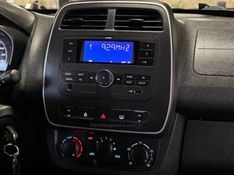 RENAULT KWID 1.0 12V SCE ZEN 2017/2018 GRIFFCAR MULTIMARCAS DOIS IRMÃOS / Carros no Vale