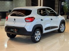 RENAULT KWID 1.0 12V SCE ZEN 2017/2018 GRIFFCAR MULTIMARCAS DOIS IRMÃOS / Carros no Vale
