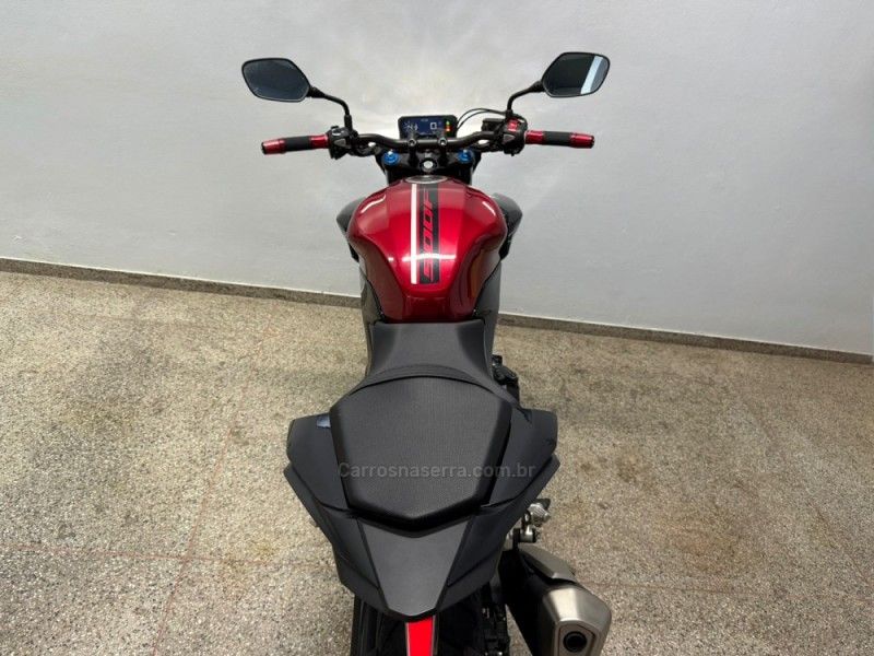 Honda Motos CB 500F ABS 2021/2022 KASPER VEÍCULOS DOIS IRMÃOS / Carros no Vale