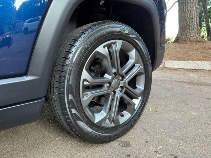 JEEP COMPASS 1.3 80 ANOS T270 16V TURBO 4X2 2021/2022 KASPER VEÍCULOS DOIS IRMÃOS / Carros no Vale